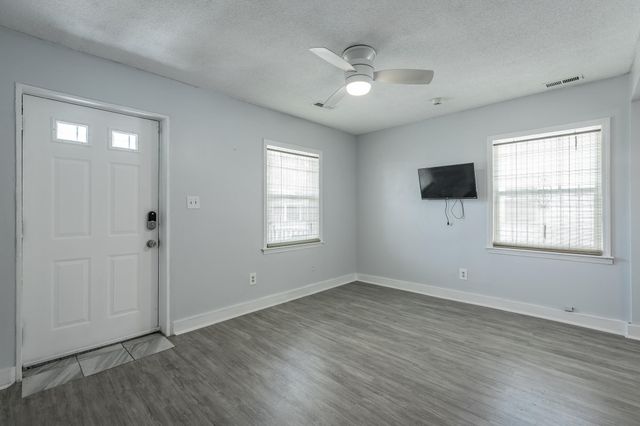 94 Maude Street, Chattanooga, TN 37403