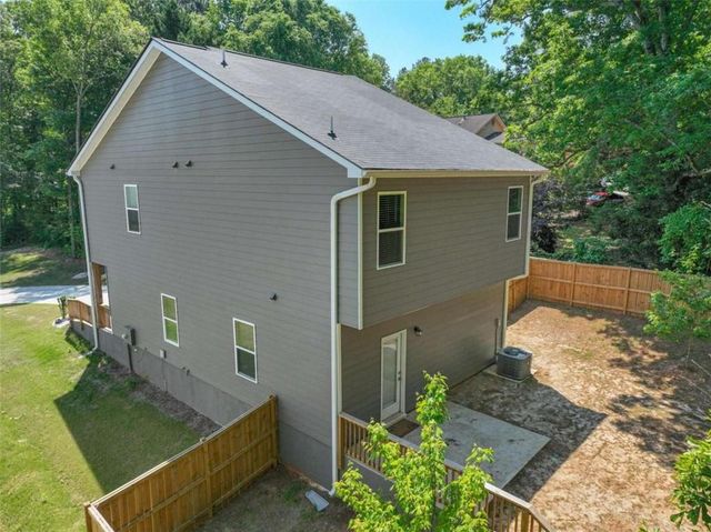 336 Wandering Brook Drive, Mcdonough, GA 30253