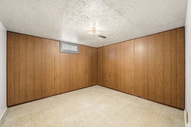 1199 N 450 W, Sunset, UT 84015