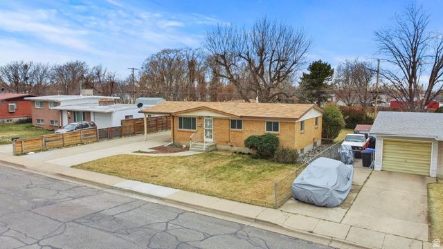 1199 N 450 W, Sunset, UT 84015