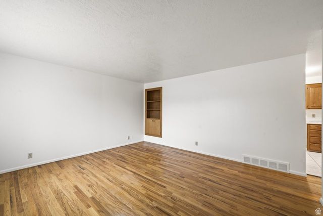 1199 N 450 W, Sunset, UT 84015