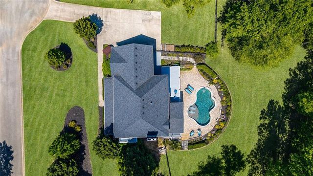 210 Little River Farms Trail, Canton, GA 30115