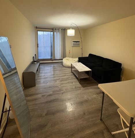 144 Kenrick Street 32, Boston, MA 02135