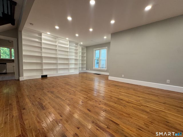117 Maple Street, New Haven, CT 06511