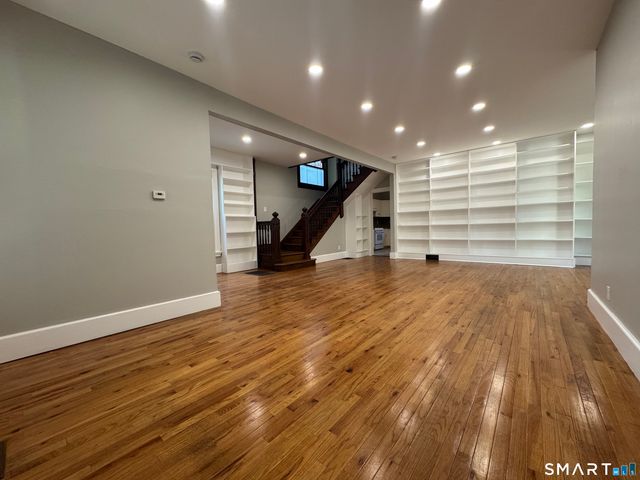 117 Maple Street, New Haven, CT 06511