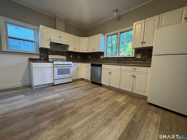 117 Maple Street, New Haven, CT 06511