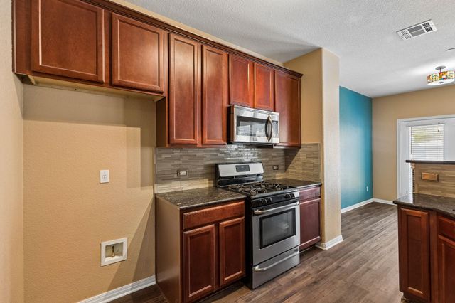 700 Mandarin Flyway WAY 1604, Cedar Park, TX 78613