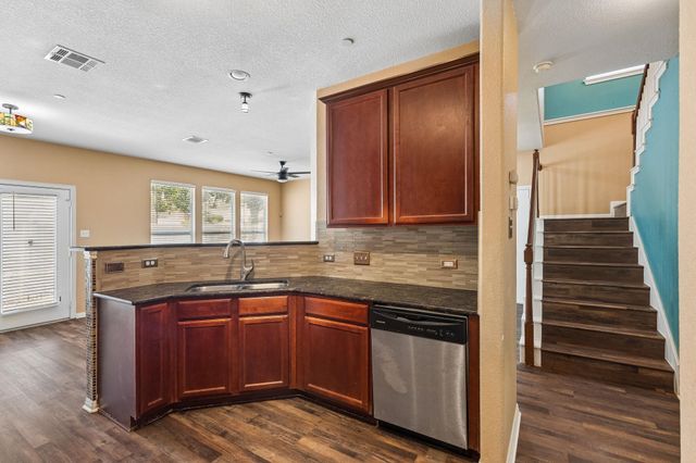 700 Mandarin Flyway WAY 1604, Cedar Park, TX 78613