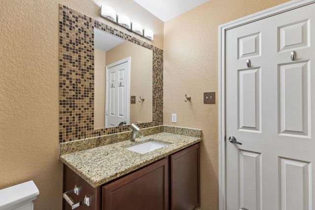 700 Mandarin Flyway WAY 1604, Cedar Park, TX 78613