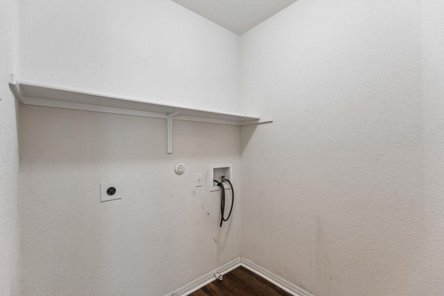 700 Mandarin Flyway WAY 1604, Cedar Park, TX 78613