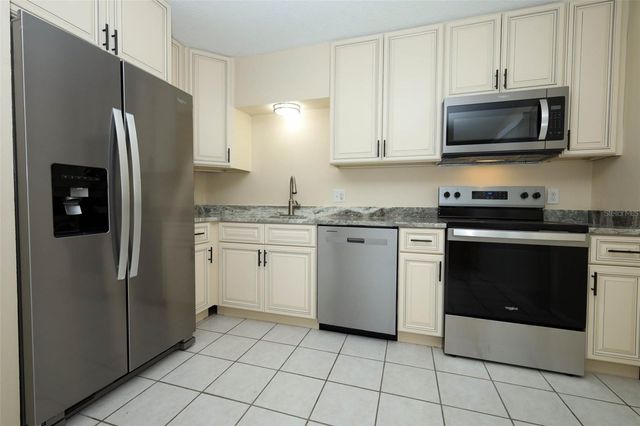 411 W GARDENIA DRIVE, Orange City, FL 32763