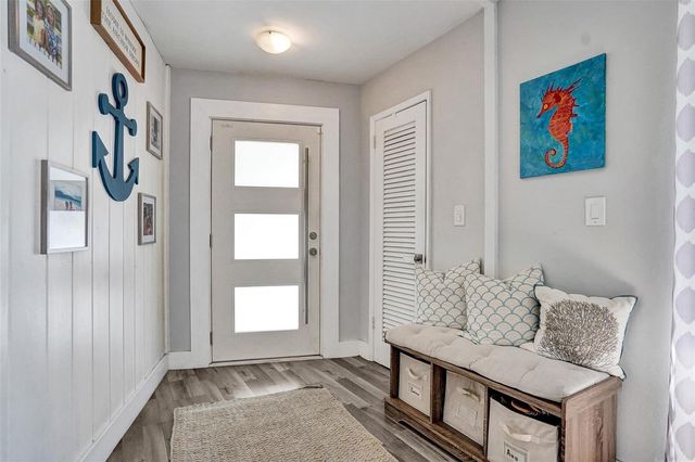 1325 MIDDLE RIVER Drive, Fort Lauderdale, FL 33304