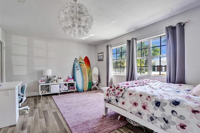1325 MIDDLE RIVER Drive, Fort Lauderdale, FL 33304