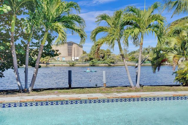 1325 MIDDLE RIVER Drive, Fort Lauderdale, FL 33304