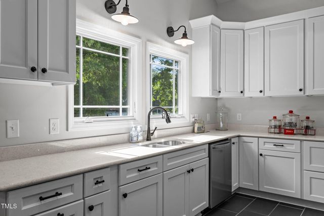 202 W Main Street, Sanford, NC 27332