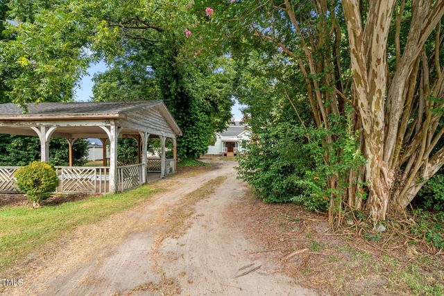 202 W Main Street, Sanford, NC 27332