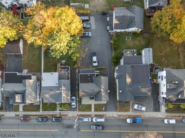 58 Prospect St, Dover Town, NJ 07801