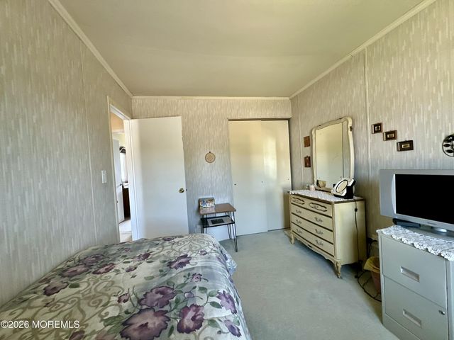 48 Georgetown Boulevard, Barnegat, NJ 08005