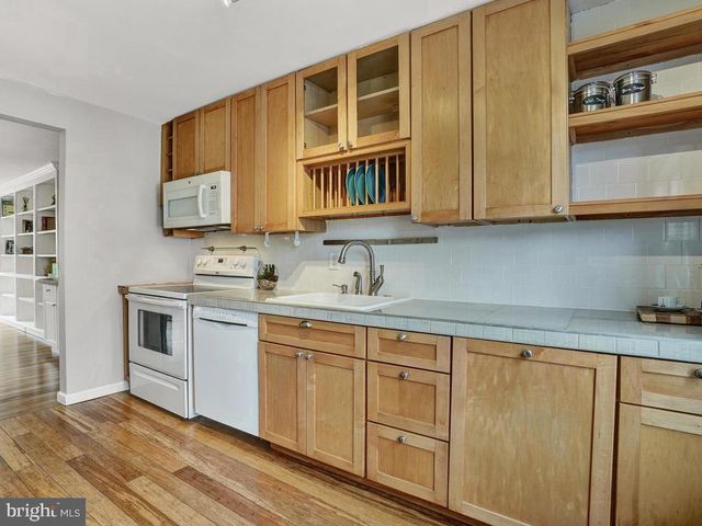 94 BLUERIDGE CT, Frederick, MD 21703