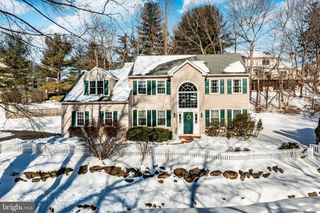 1261 KNOLLWOOD DR, West Chester, PA 19380