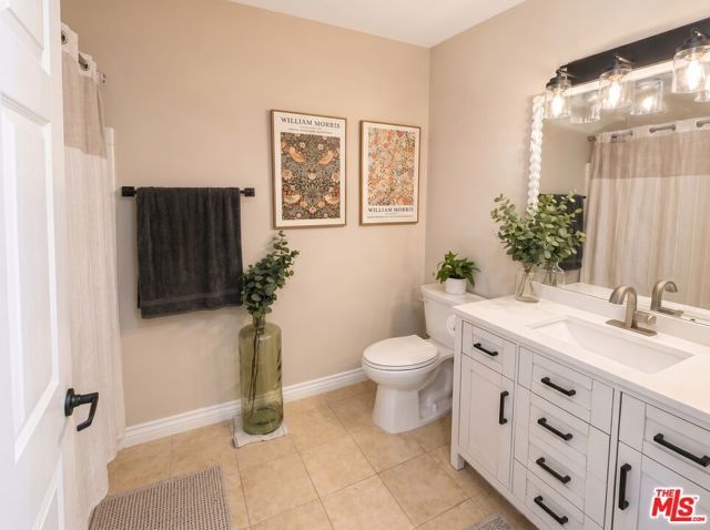 4832 Whitsett Avenue 203, Valley Village, CA 91607