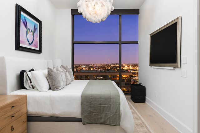 1212 Demonbreun St Apt 2802, Nashville, TN 37203