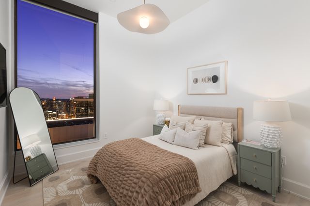 1212 Demonbreun St Apt 2802, Nashville, TN 37203
