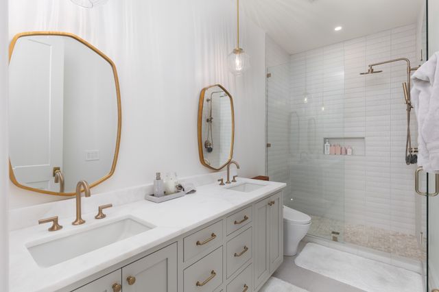 1212 Demonbreun St Apt 2802, Nashville, TN 37203