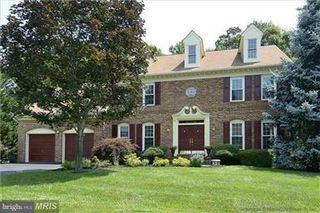 8513 CHASE GLEN CIR, Fairfax Station, VA 22039