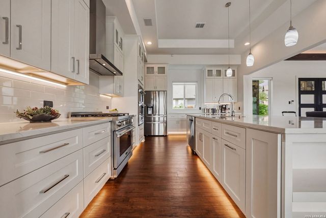 10018 Basilone Rdg, San Antonio, TX 78255