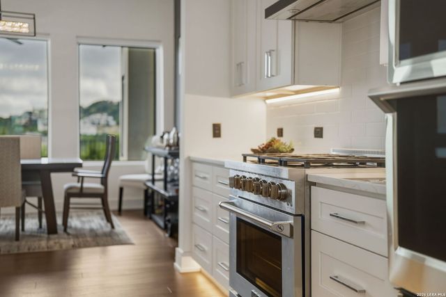 10018 Basilone Rdg, San Antonio, TX 78255