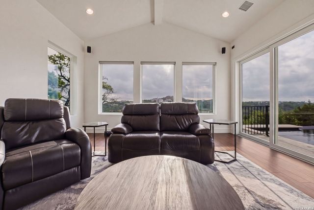 10018 Basilone Rdg, San Antonio, TX 78255