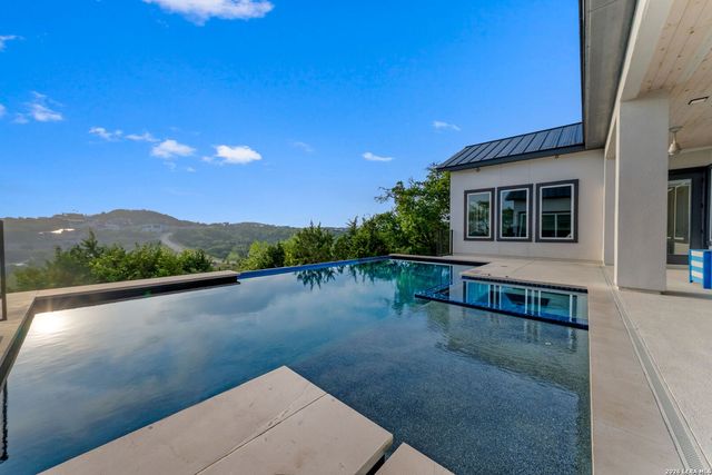 10018 Basilone Rdg, San Antonio, TX 78255