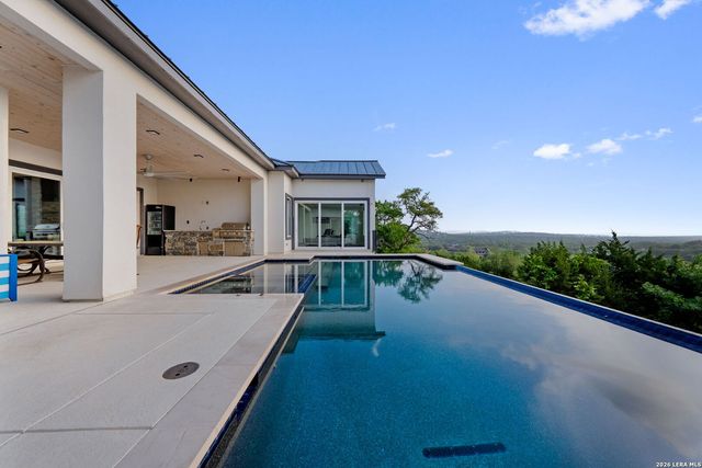 10018 Basilone Rdg, San Antonio, TX 78255