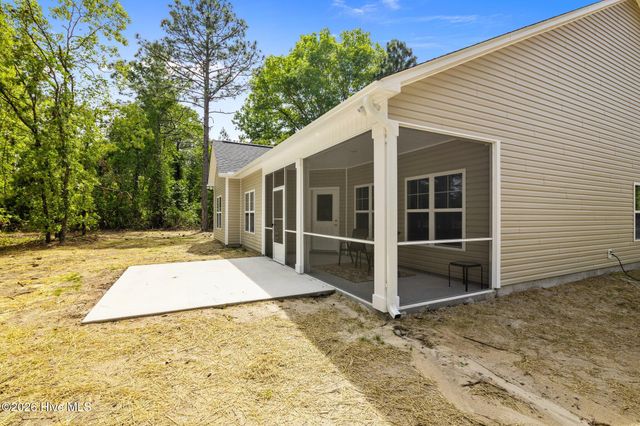 42 Winding Creek Drive, Oriental, NC 28571