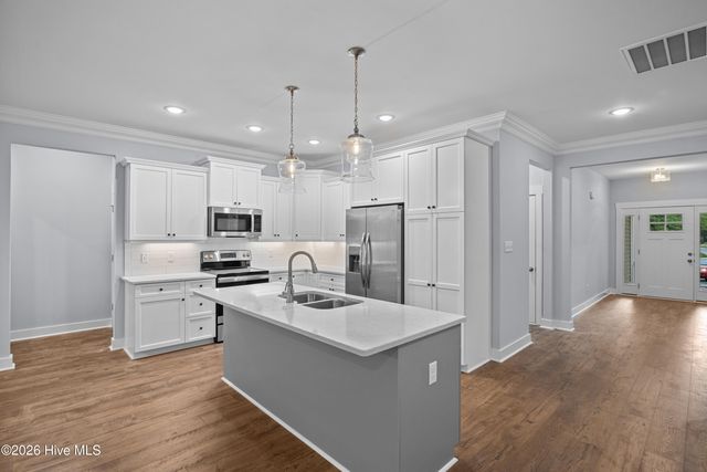 42 Winding Creek Drive, Oriental, NC 28571