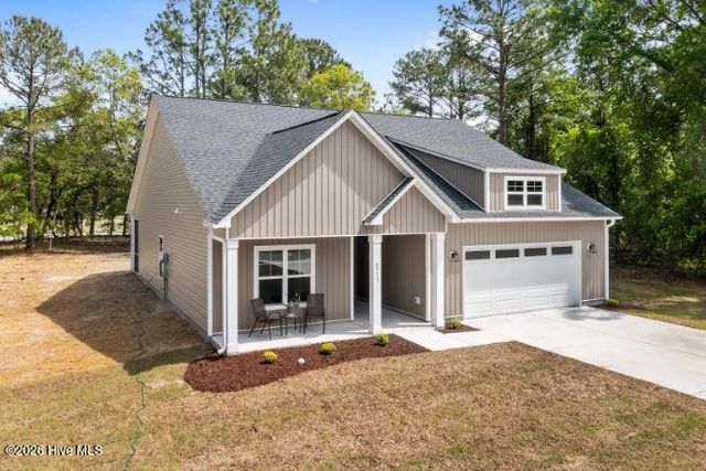 42 Winding Creek Drive, Oriental, NC 28571