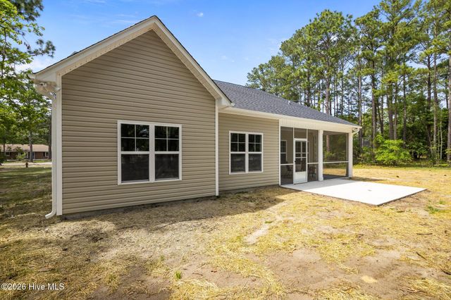 42 Winding Creek Drive, Oriental, NC 28571