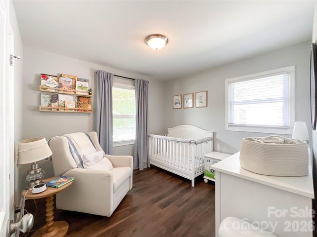 3827 Topsfield Road, Charlotte, NC 28211