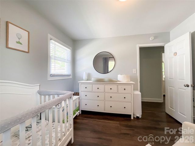 3827 Topsfield Road, Charlotte, NC 28211