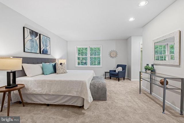 1102 BETTSTRAIL WAY, Rockville, MD 20854