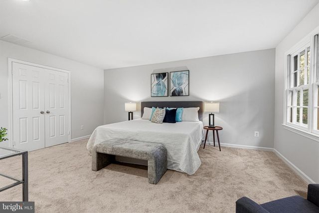 1102 BETTSTRAIL WAY, Rockville, MD 20854