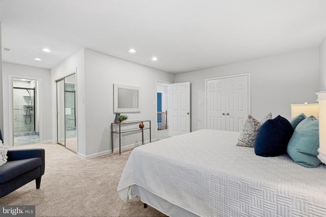 1102 BETTSTRAIL WAY, Rockville, MD 20854