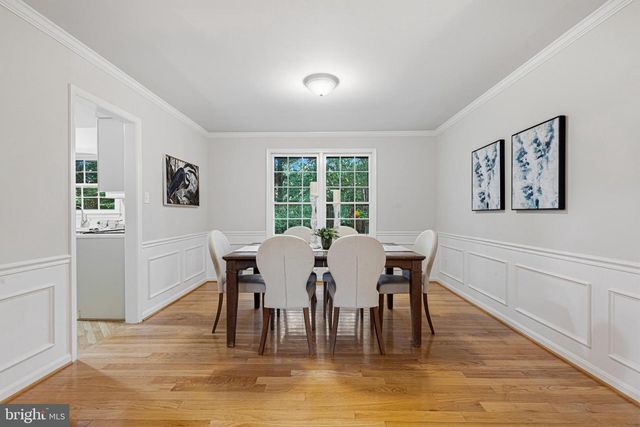 1102 BETTSTRAIL WAY, Rockville, MD 20854