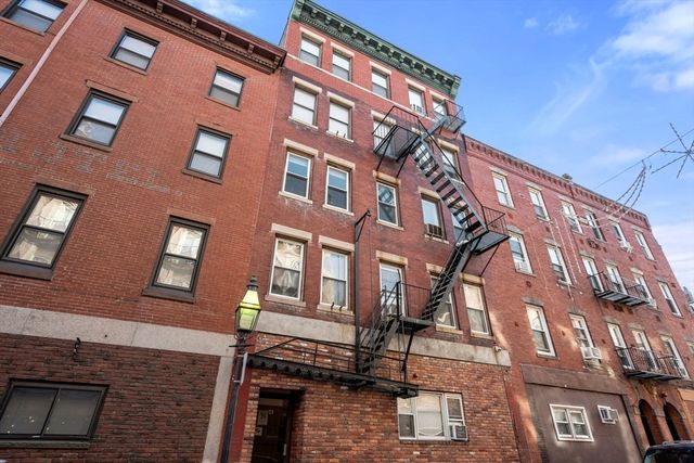 23 Fleet St 5, Boston, MA 02113
