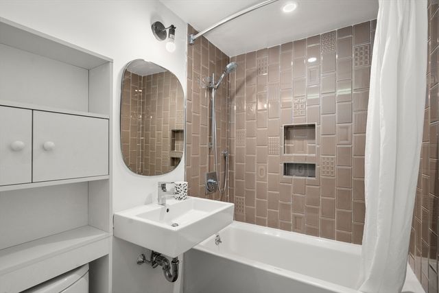 23 Fleet St 5, Boston, MA 02113