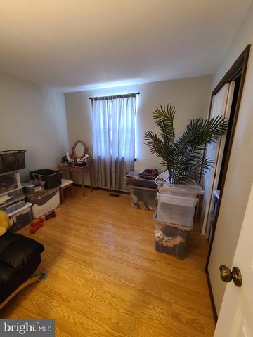 1105 JONATHAN LN, Marlton, NJ 08053
