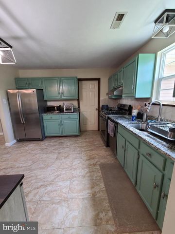 1105 JONATHAN LN, Marlton, NJ 08053