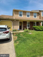 1105 JONATHAN LN, Marlton, NJ 08053