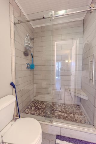 25 Clubhouse Towers Cir Unit 707, Moneta, VA 24121